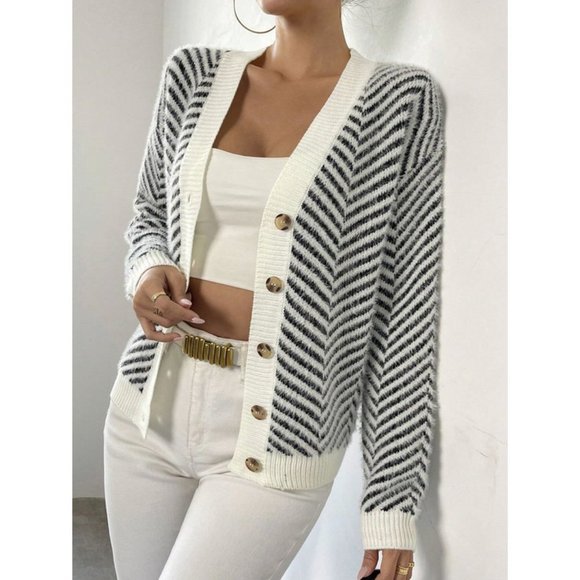 Contemporary Striped Pattern Button Front Drop Shoulder Cardigan - Picture 7 of 7